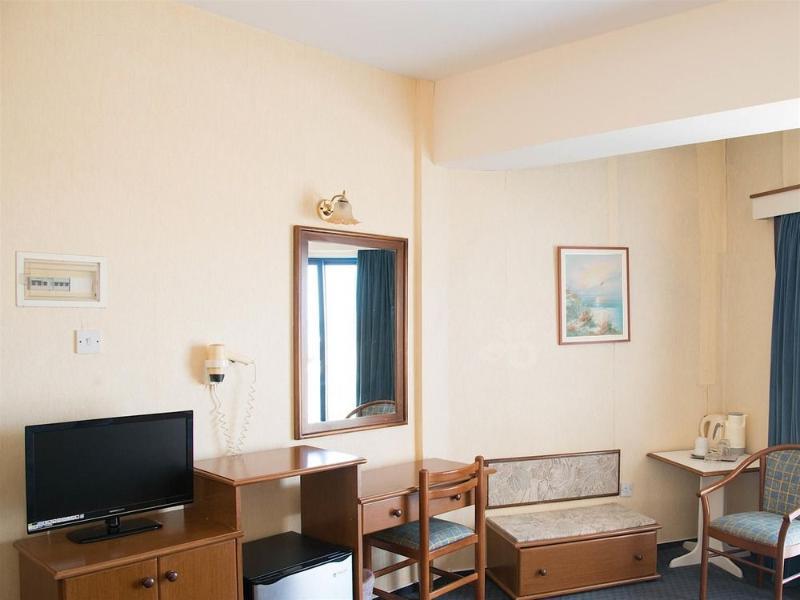 Pernera Polycarpia Hotel מראה חיצוני תמונה