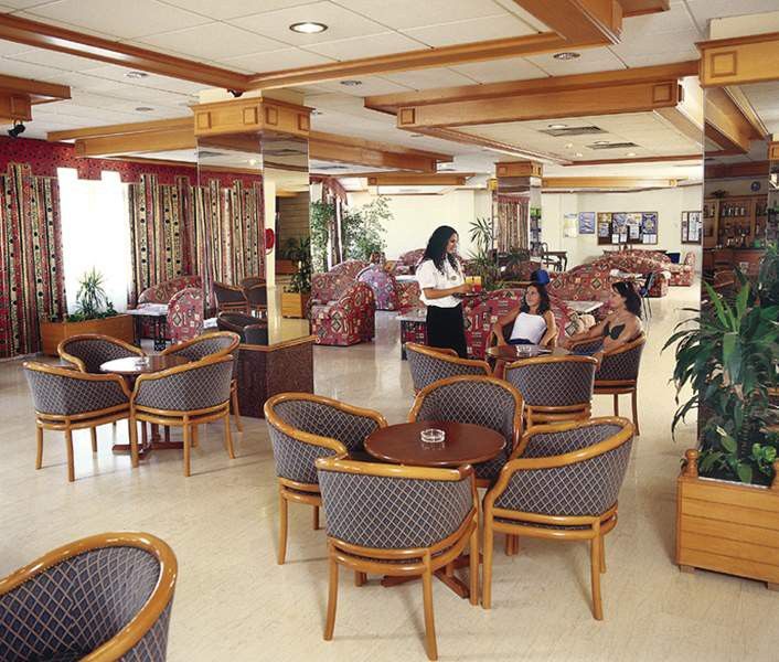Pernera Polycarpia Hotel מראה חיצוני תמונה